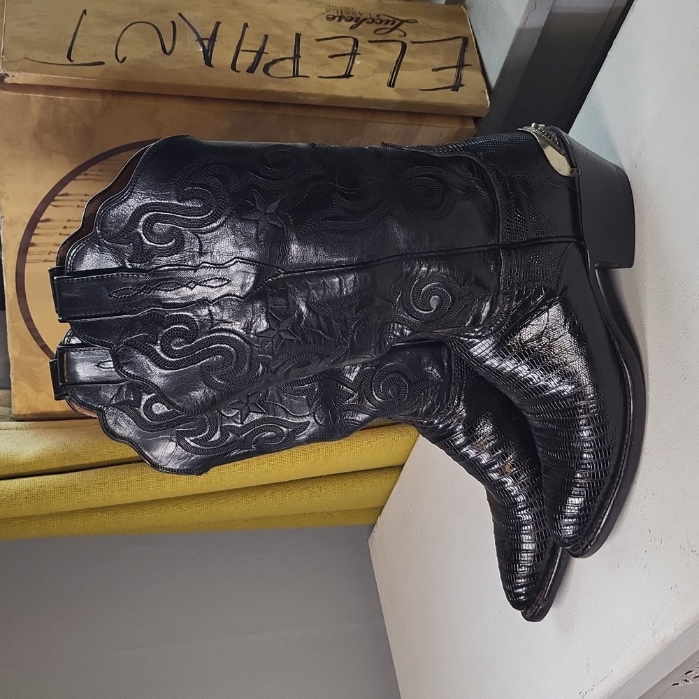 Luchese Women Cowboy Boots, Size 7, Black
